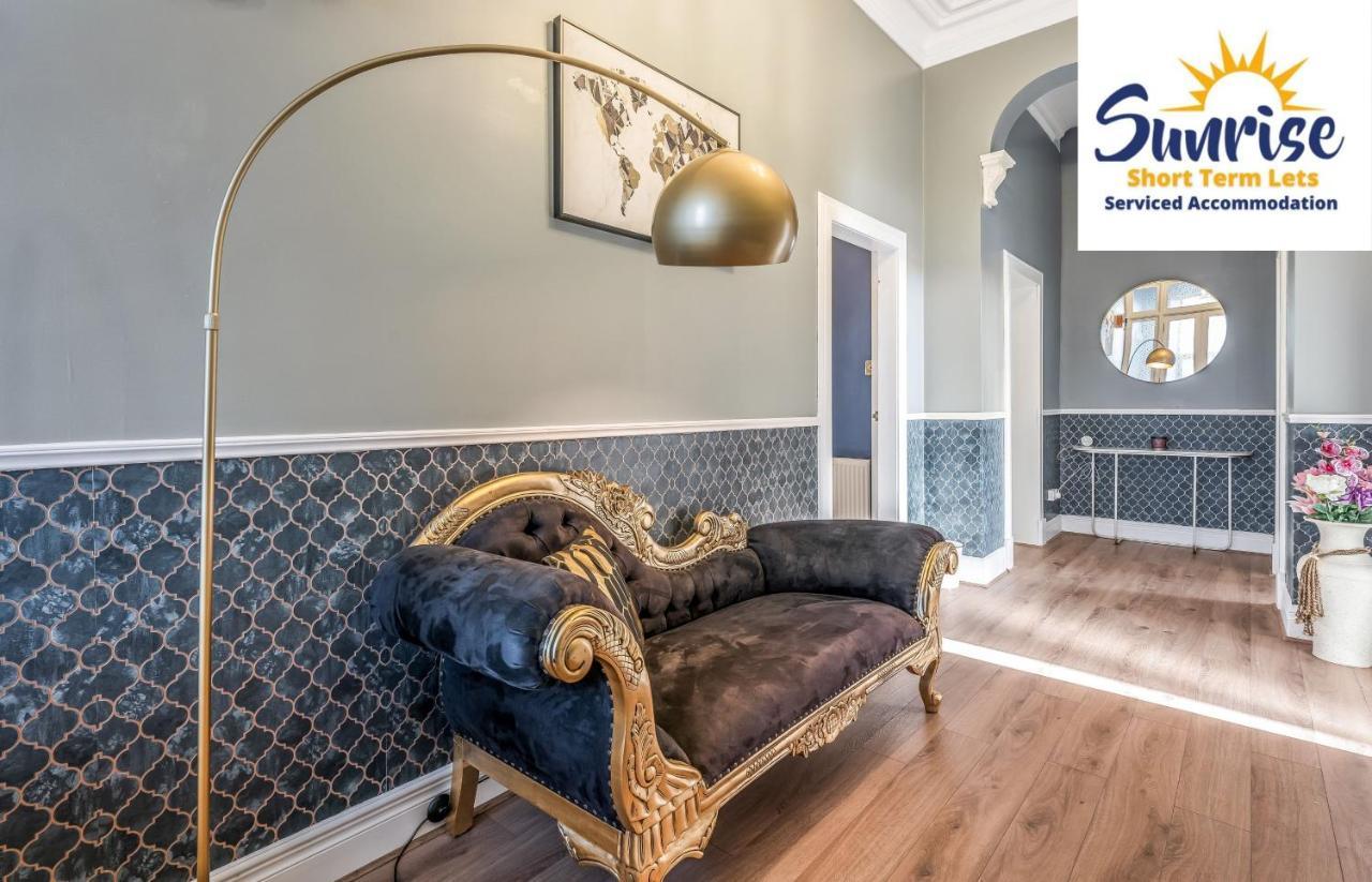 Presidential Apartment, Family Home, Luxury Bedrooms, 2 Rooms, 1 King Bed, 2 Single Beds, Free Wifi, Free Parking, Tourists, Business Travelers, Relocation, Beautiful River Views, - Long Stays, Invoice And Reduced Price Are Only Via Sunrise Short Let Dundee Exterior foto