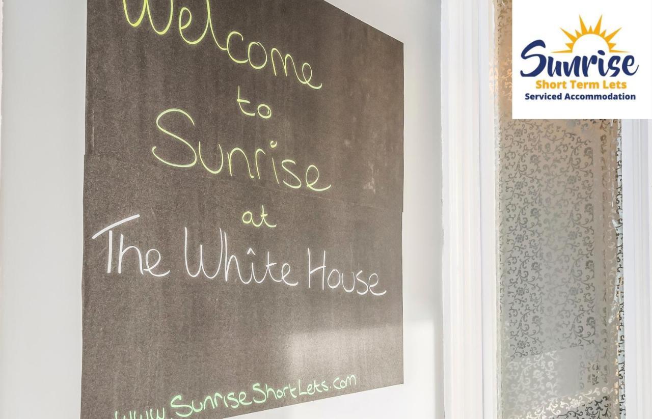 Presidential Apartment, Family Home, Luxury Bedrooms, 2 Rooms, 1 King Bed, 2 Single Beds, Free Wifi, Free Parking, Tourists, Business Travelers, Relocation, Beautiful River Views, - Long Stays, Invoice And Reduced Price Are Only Via Sunrise Short Let Dundee Exterior foto