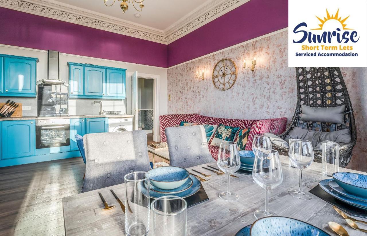 Presidential Apartment, Family Home, Luxury Bedrooms, 2 Rooms, 1 King Bed, 2 Single Beds, Free Wifi, Free Parking, Tourists, Business Travelers, Relocation, Beautiful River Views, - Long Stays, Invoice And Reduced Price Are Only Via Sunrise Short Let Dundee Exterior foto